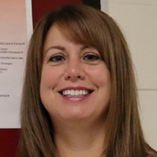 Sherry McAllister - Enseignante responsable de l’éducation coopérative École secondaire catholique Champlain Conseil (CSCNO)